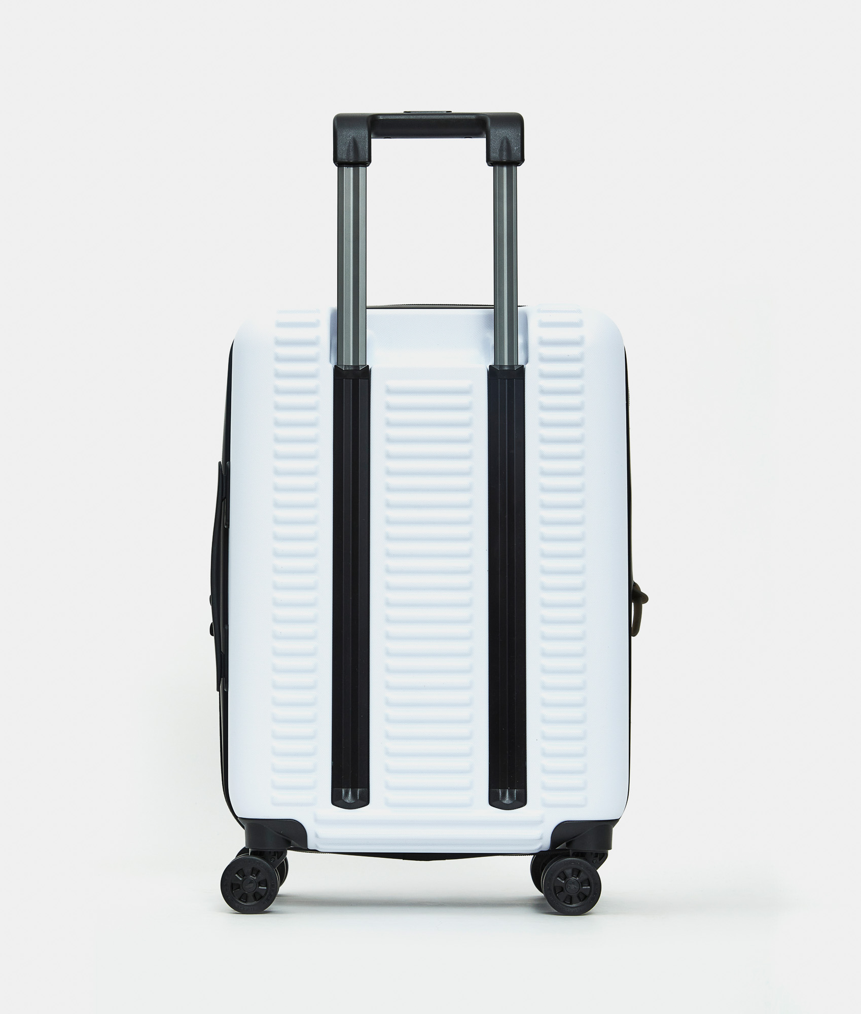 [Mandarina Duck] スーツケース タンクケース トロリーキャビン フロントポケット付/ブラック P10fsv22 53 cm