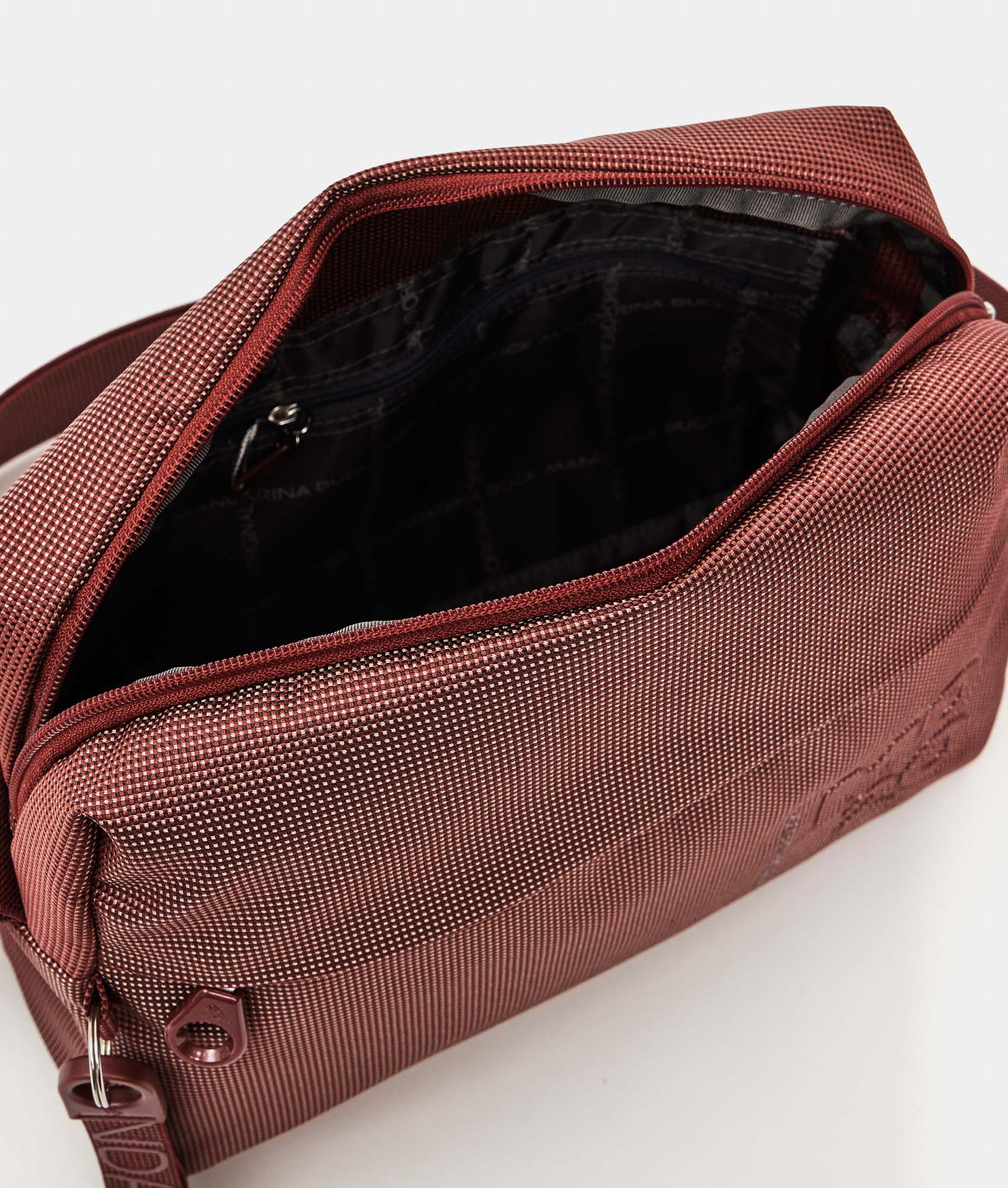 MD20 CROSSOVER Product Title 