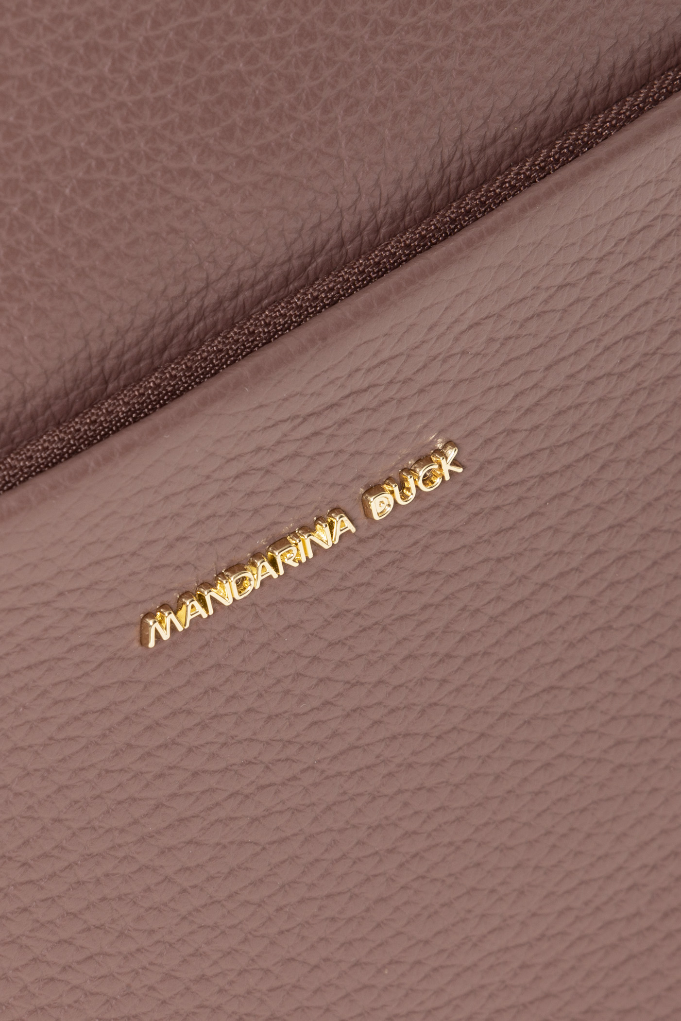 MELLOW LEATHER BACKPACK